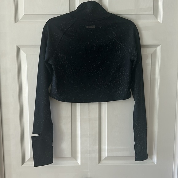 Oiselle Cropped Long Sleeve Run Top Sz M - Picture 5 of 8